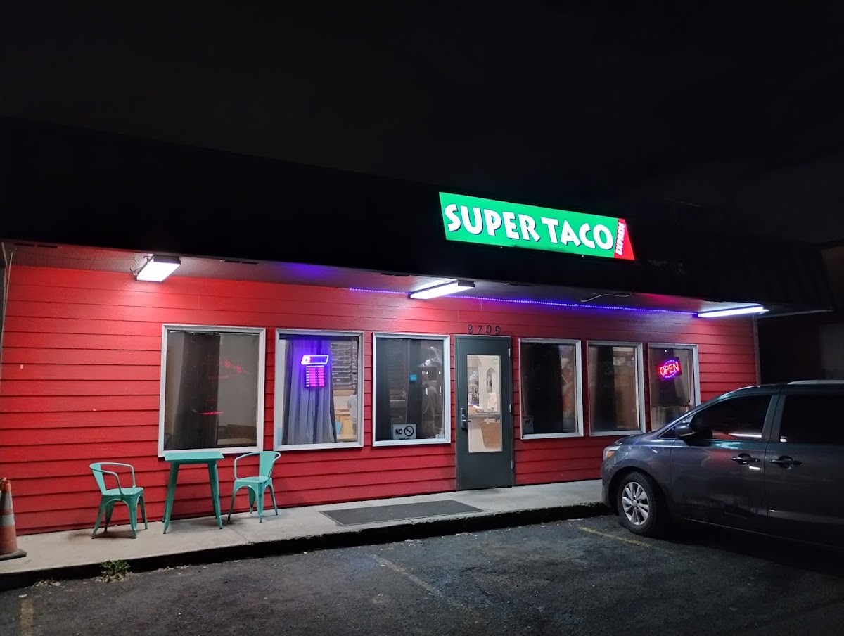 Super Taco Express