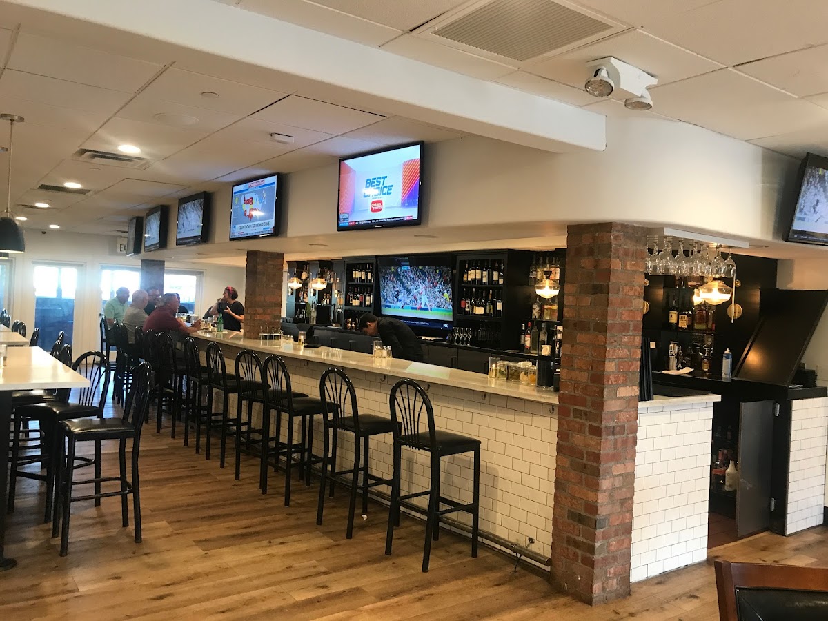 Fratello's Italian Kitchen Bar