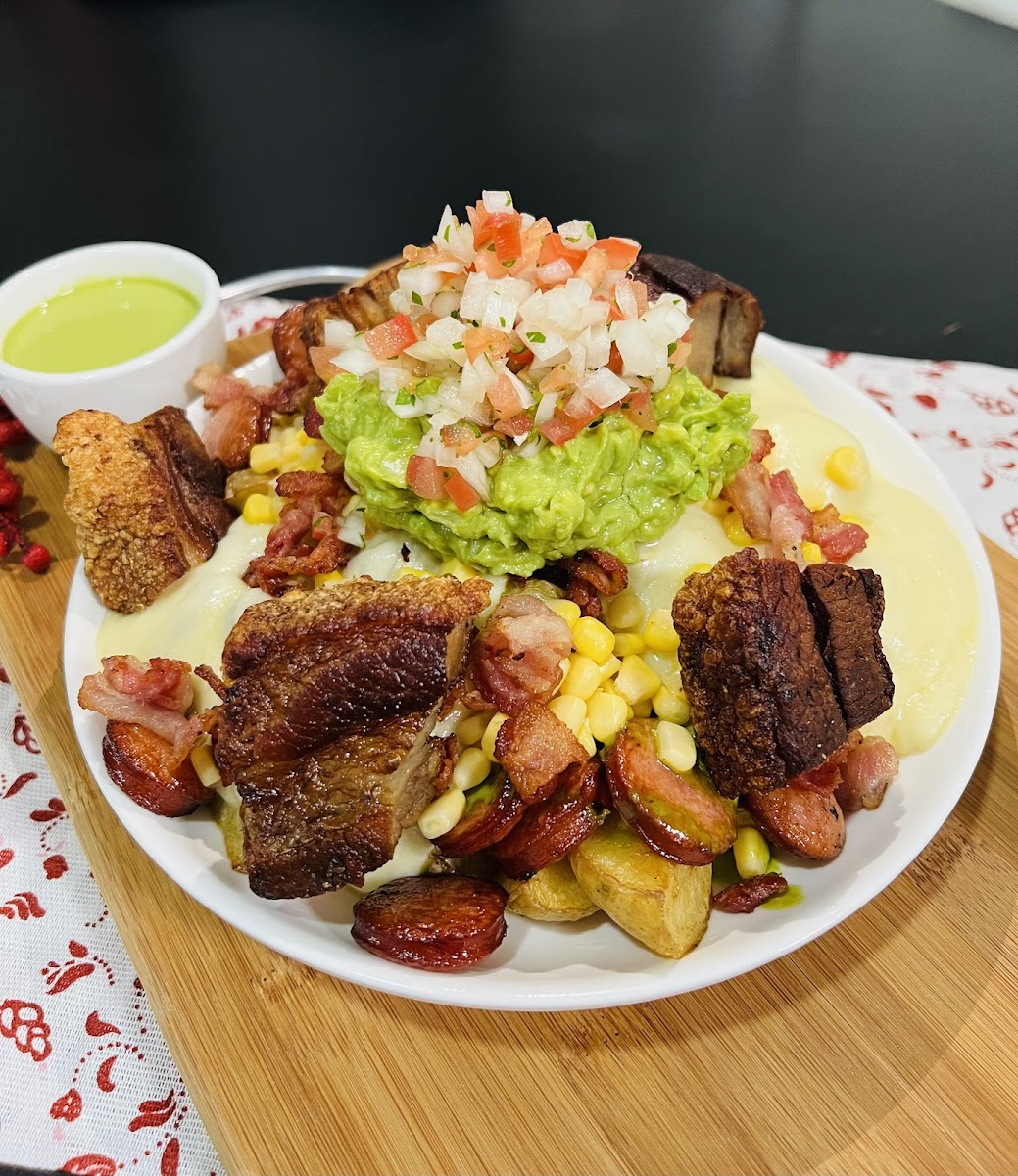 Sr.Papa Salchipapas Vancouver.