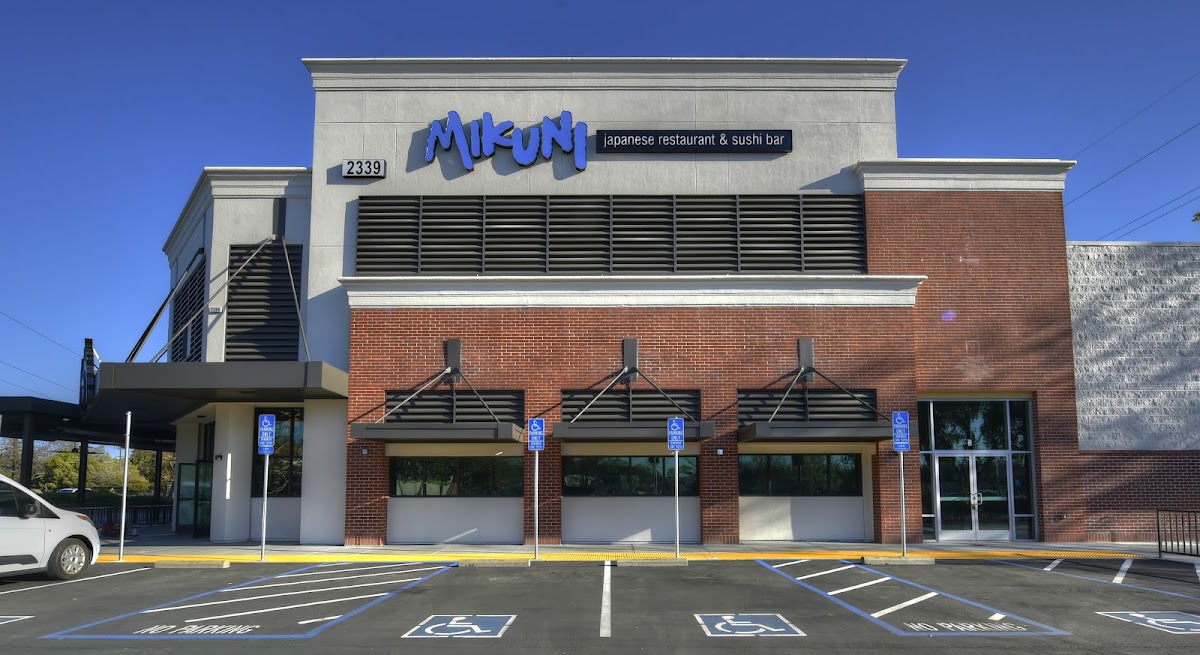 Mikuni at The Oaks (By Pavilions)