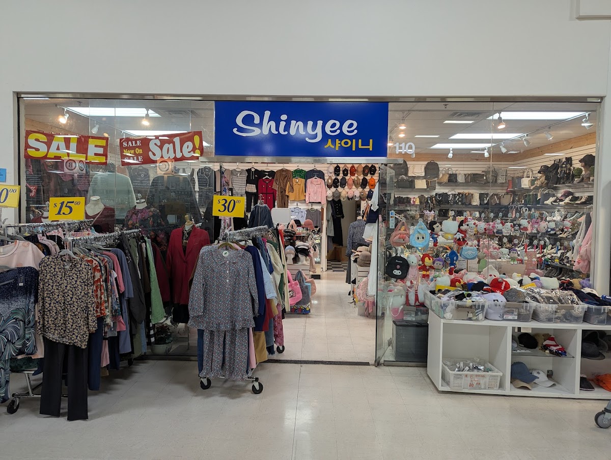 Pal-Do World Market Korean Grocery