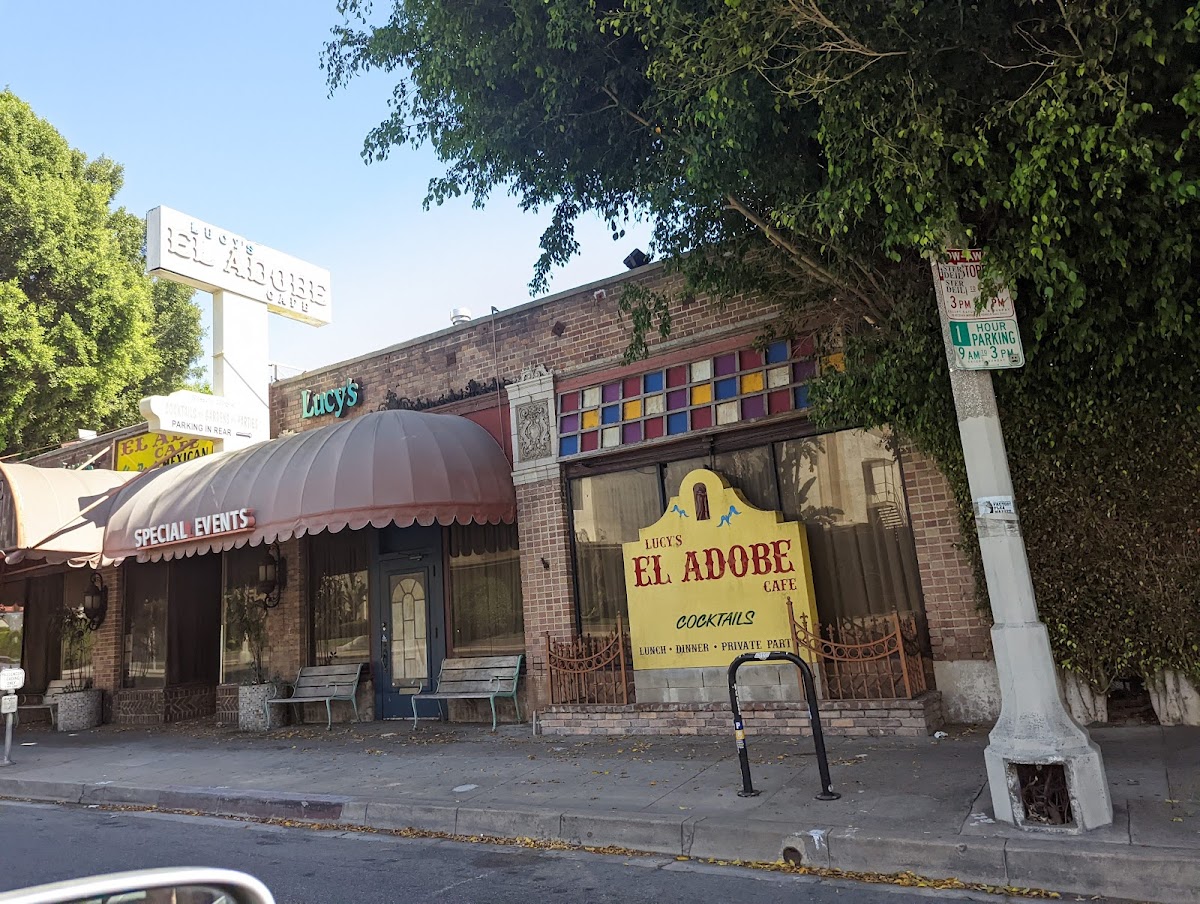 Lucy's El Adobe Cafe