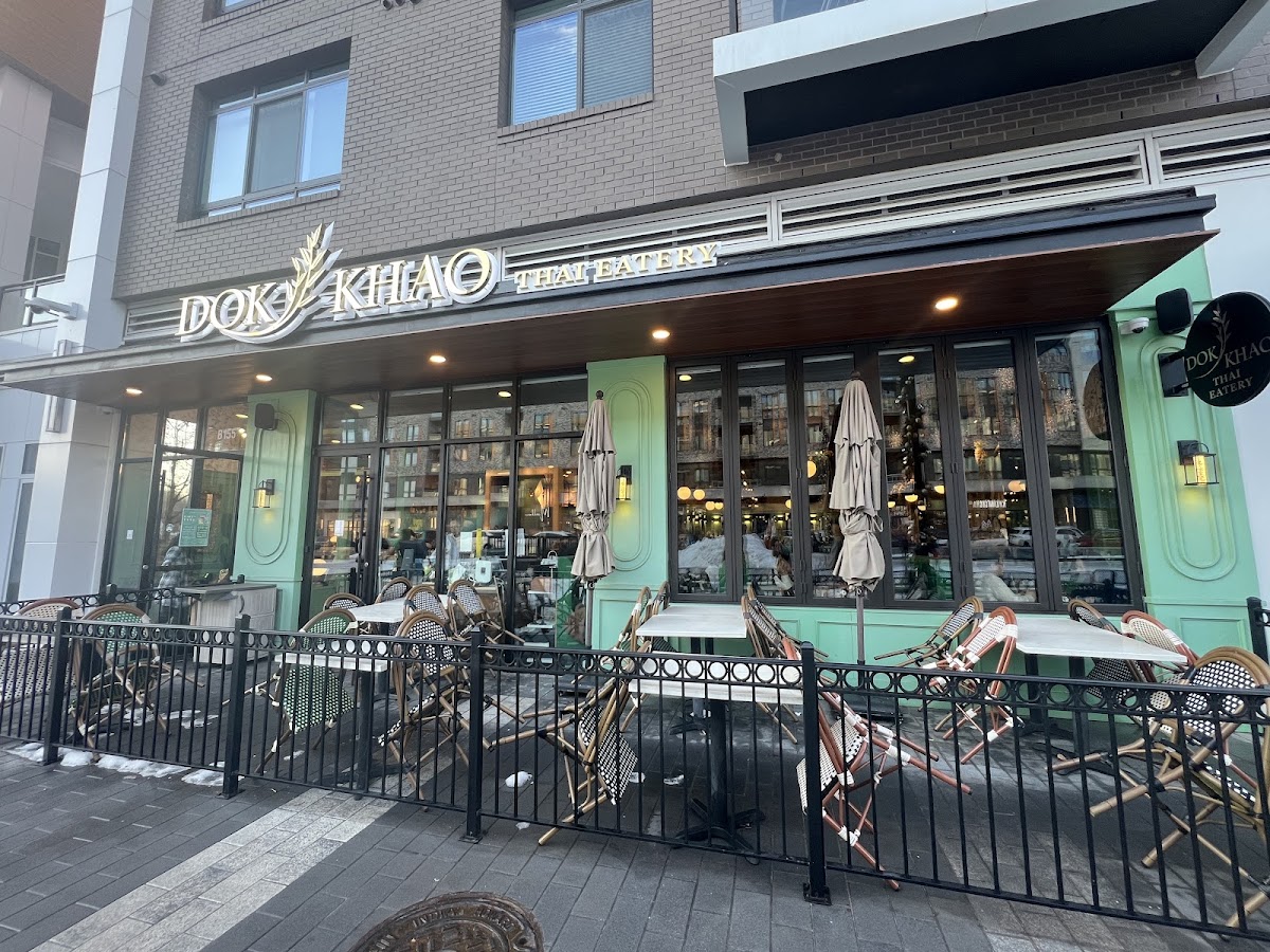 Dok Khao Thai Eatery