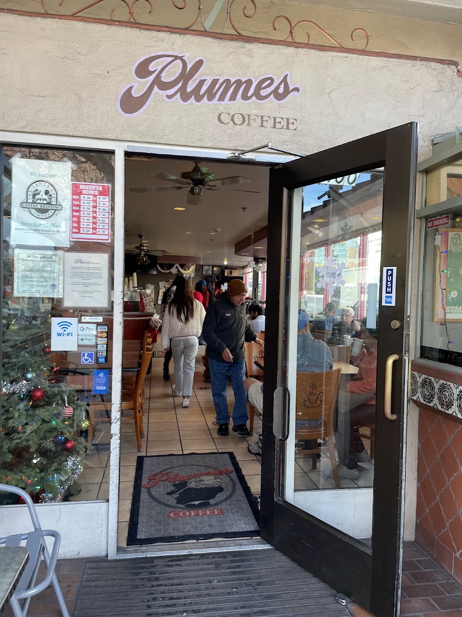 Plumes Coffee & Tea