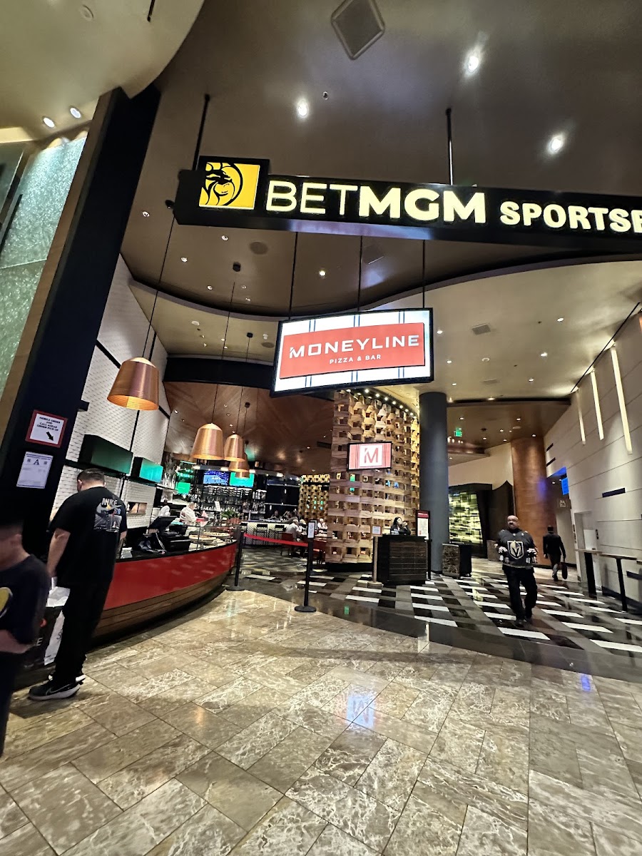 Moneyline Pizza & Bar