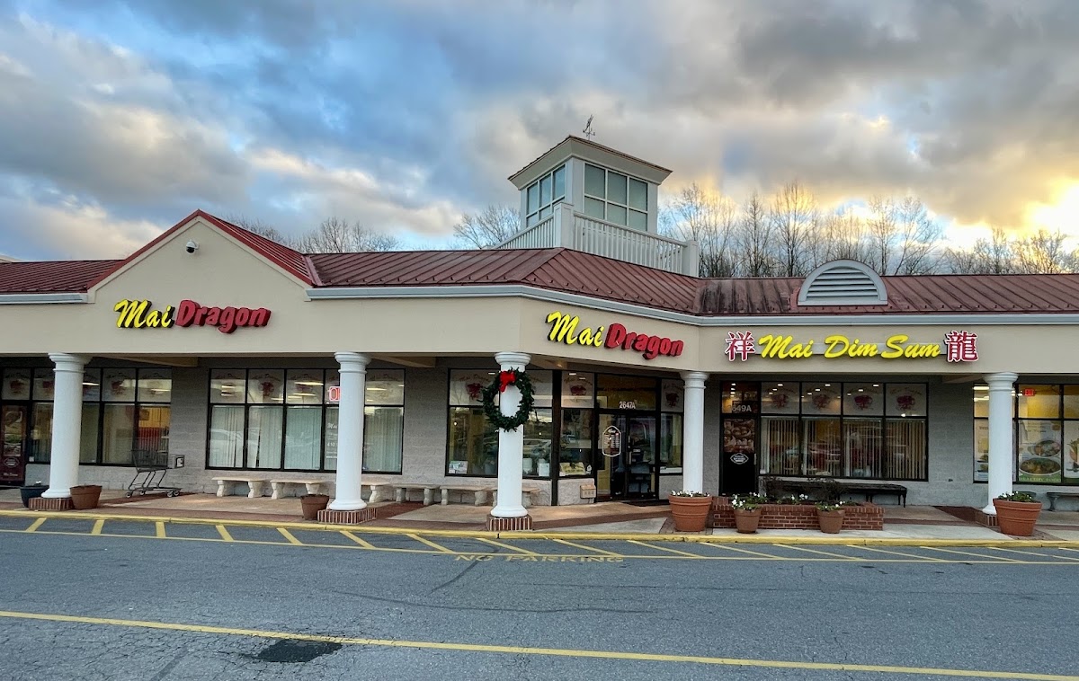 Mai Dragon / Mai Dim Sum