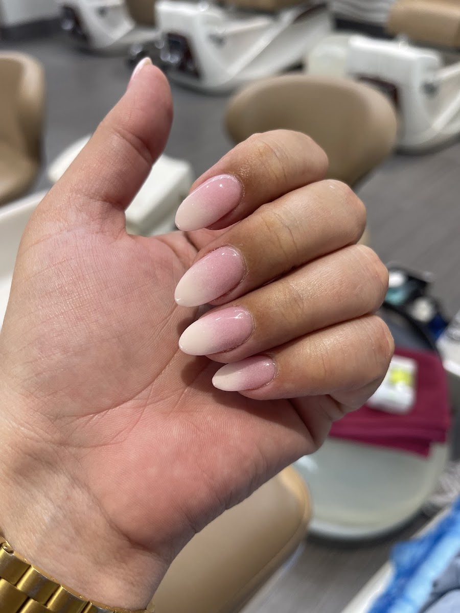 Eva Nails Spa