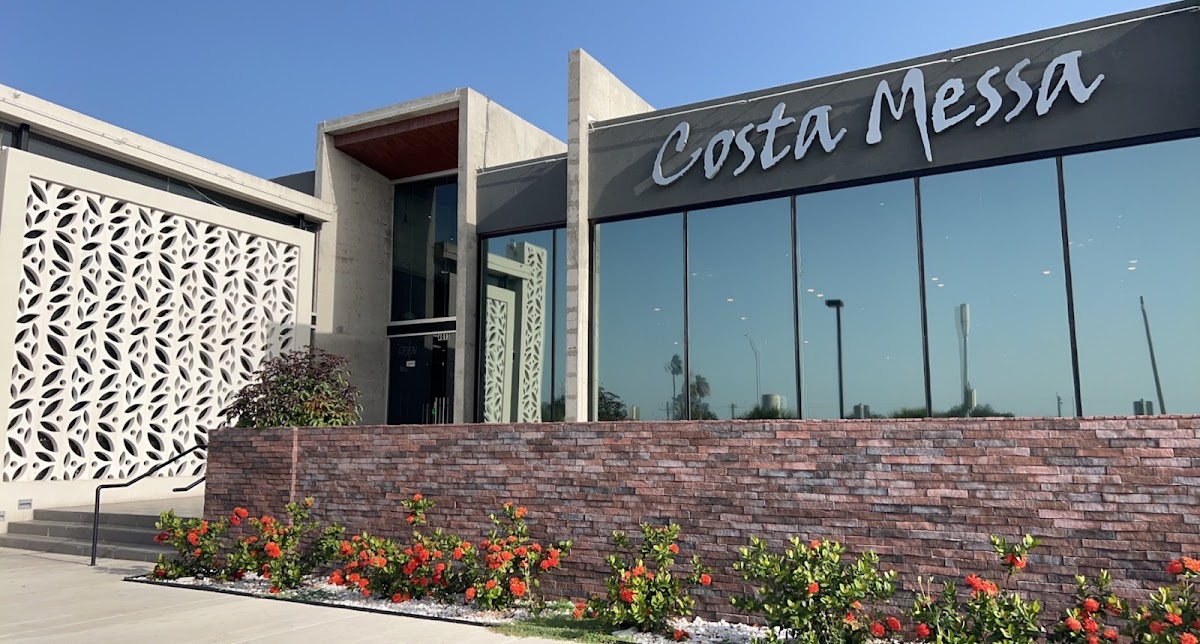 Costa Messa Restaurant North