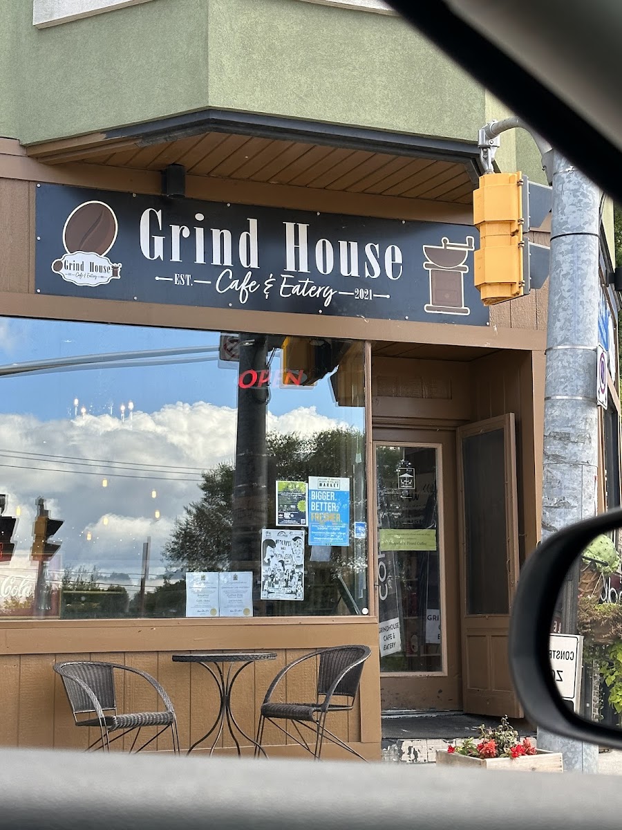 Grind House Café and Eatery