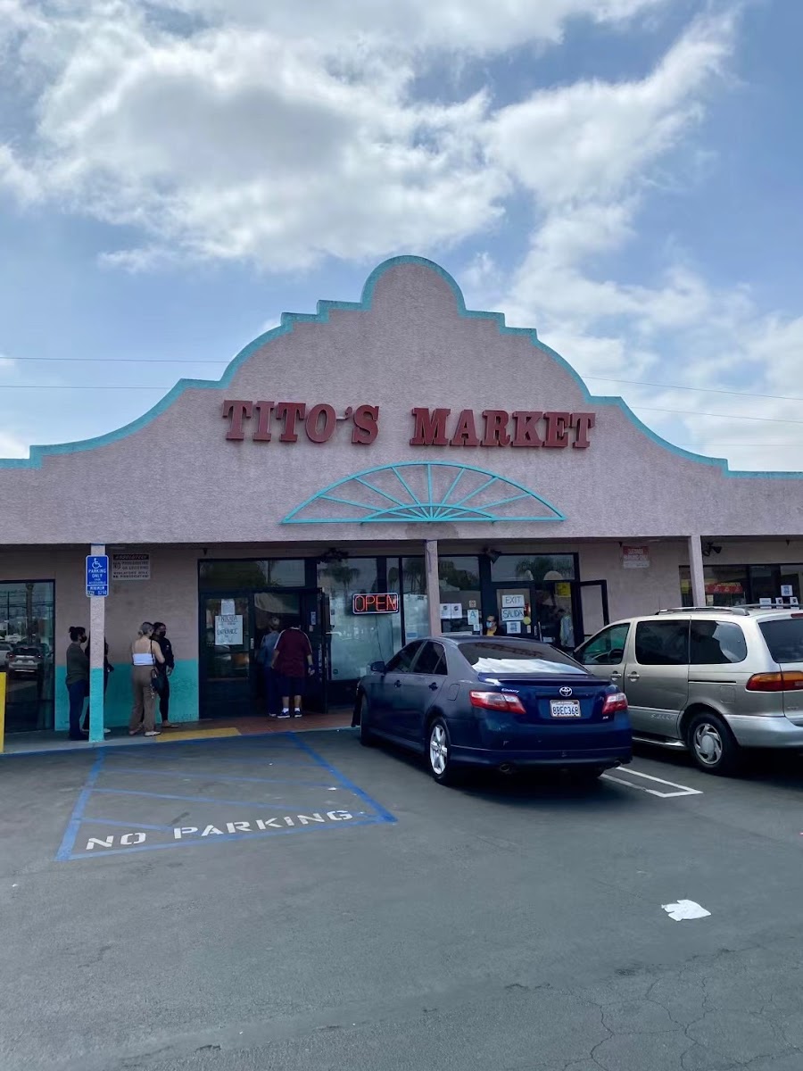 Tito's Market