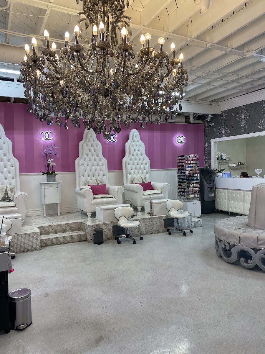 Summit Nail Bar