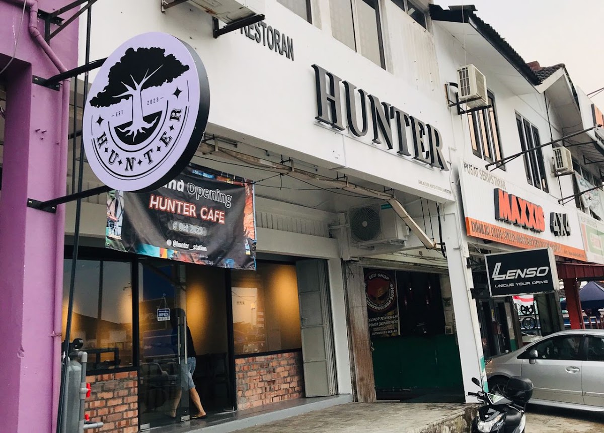 Hunter Cafe