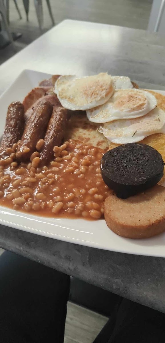 Building Ballysally Together SALLYS CAFE