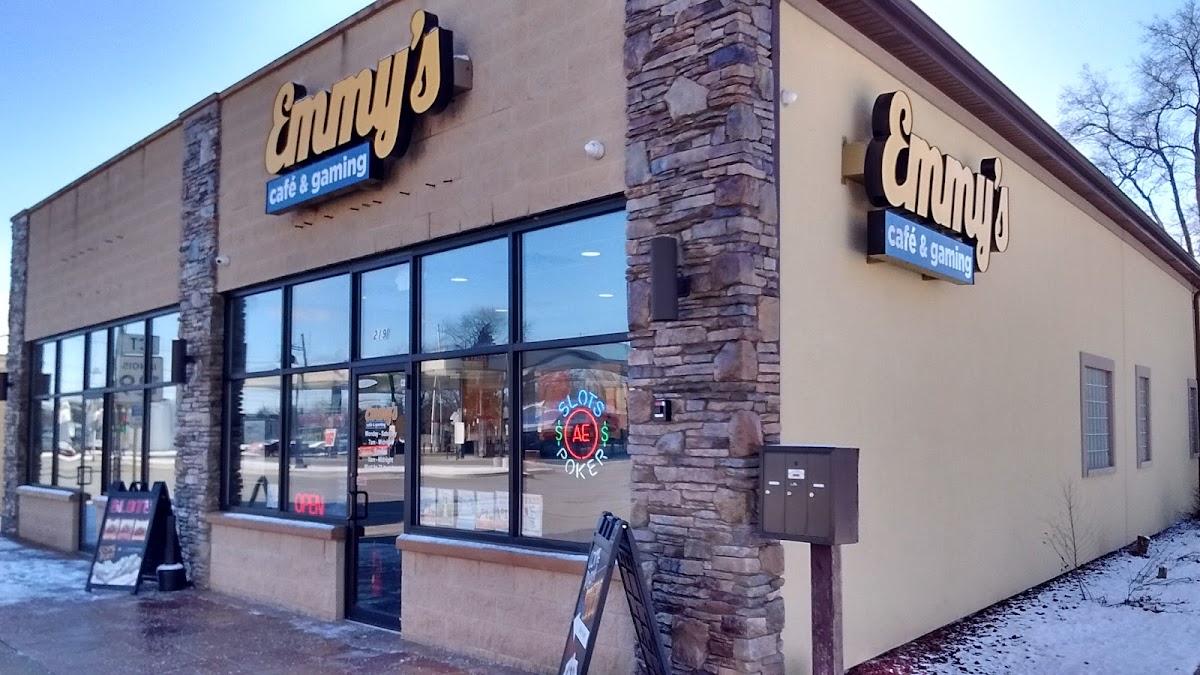 Emmys Cafe & Gaming