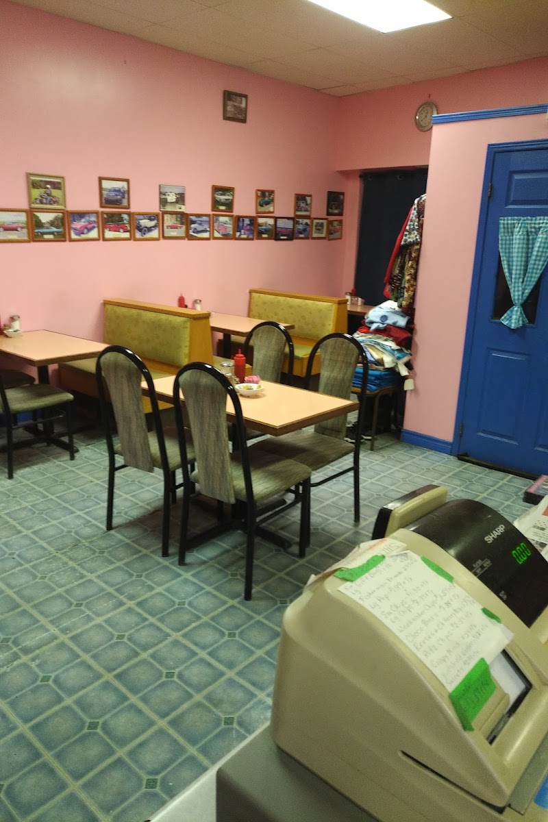 Dave's Wardsville Cafe