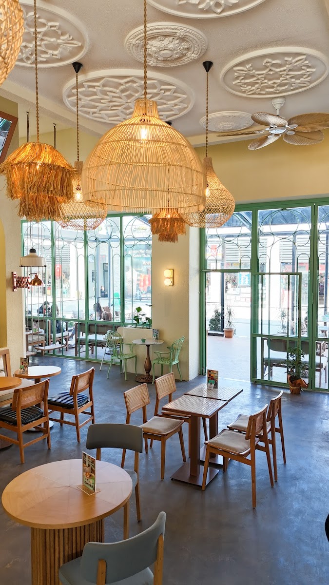 Komşu Kahve Afyon Watermall Avm