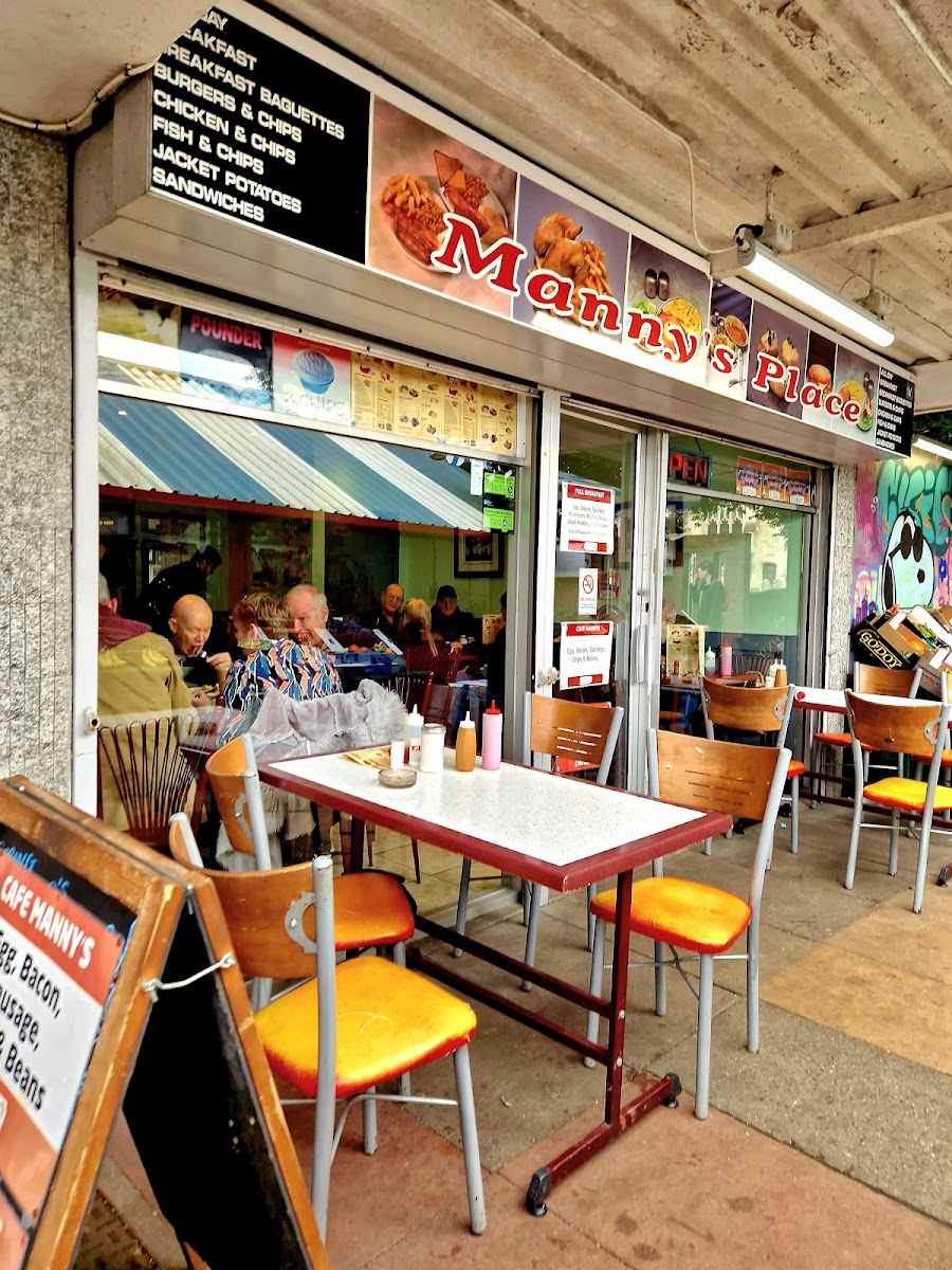 Manny Cafe