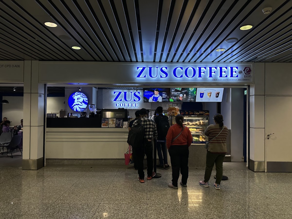 ZUS Coffee - Domestic Departure Gate A Terminal 1 KLIA