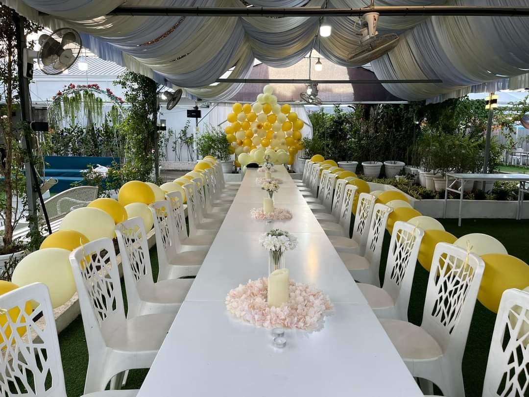 Eyka Rose Garden Coffe & Cafe