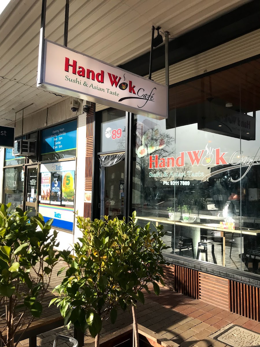 Hand Wok Cafe