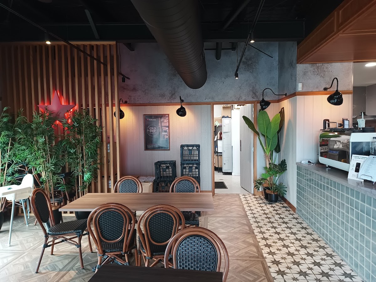 Stellarossa Sippy Downs (Drive Thru Cafe)