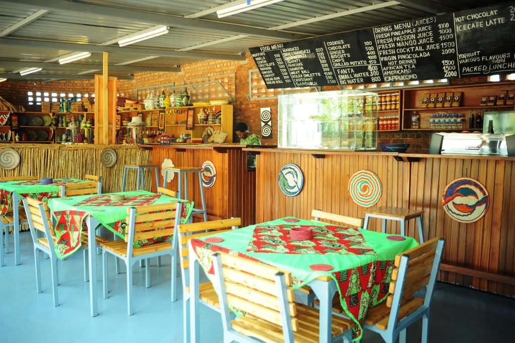 Urugo Roadside Café