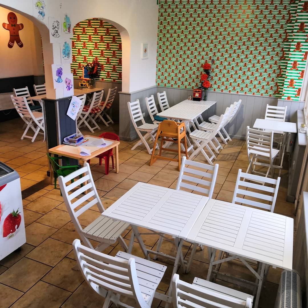 The Gingerbread Café