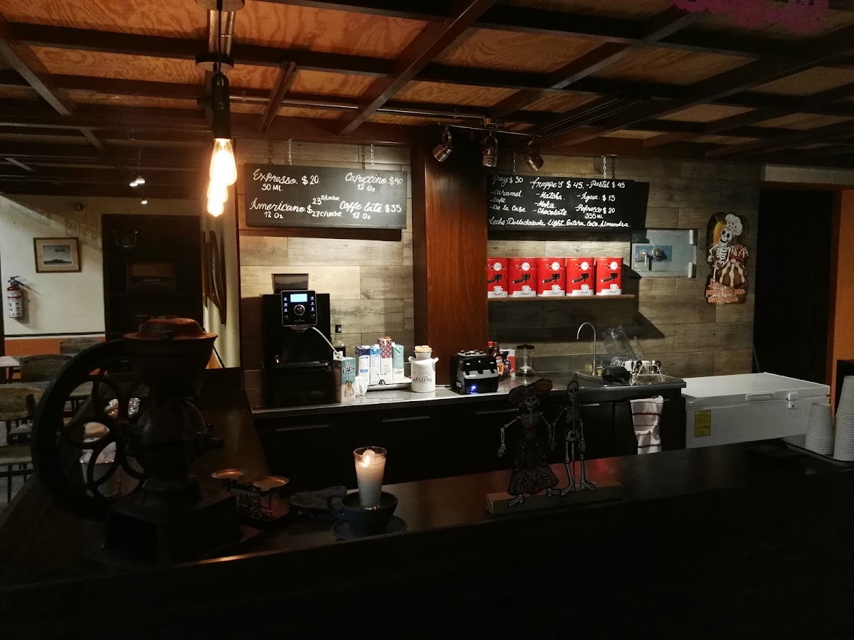 Casa de los 3 Frentes museo & cafe