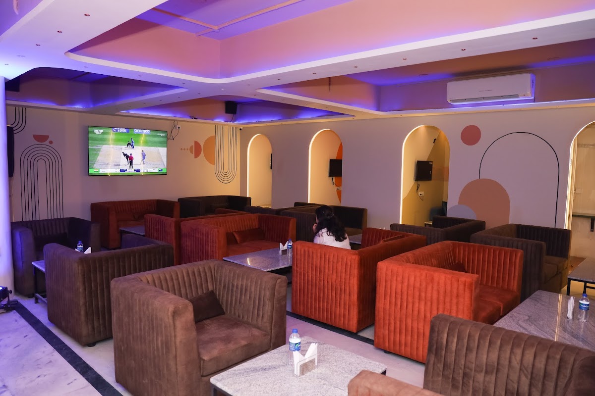 Drift Cafe & Restaurant