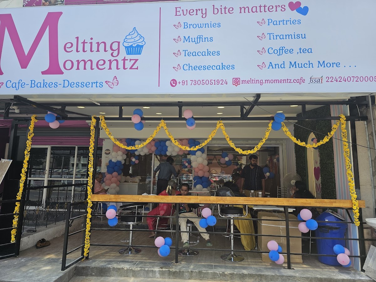 Melting Momentz Cafe
