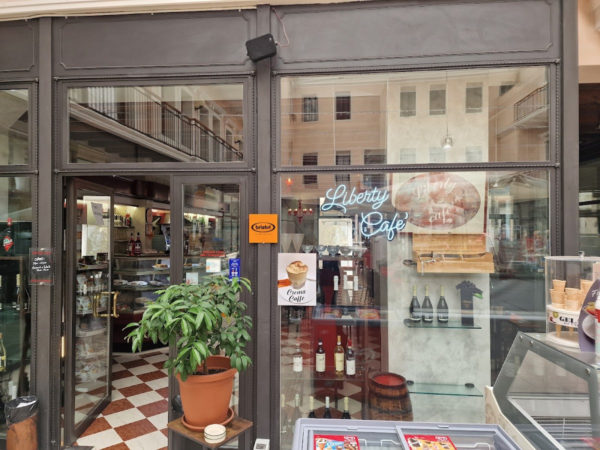 Bar Cafe' Liberty