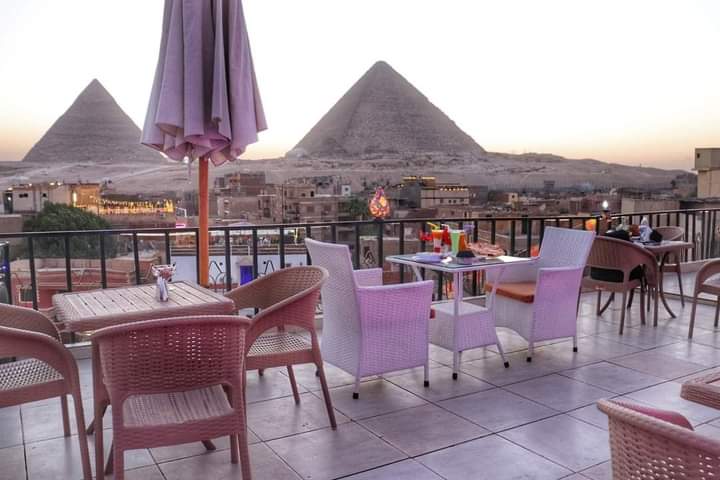 Gravity rooftop cafe