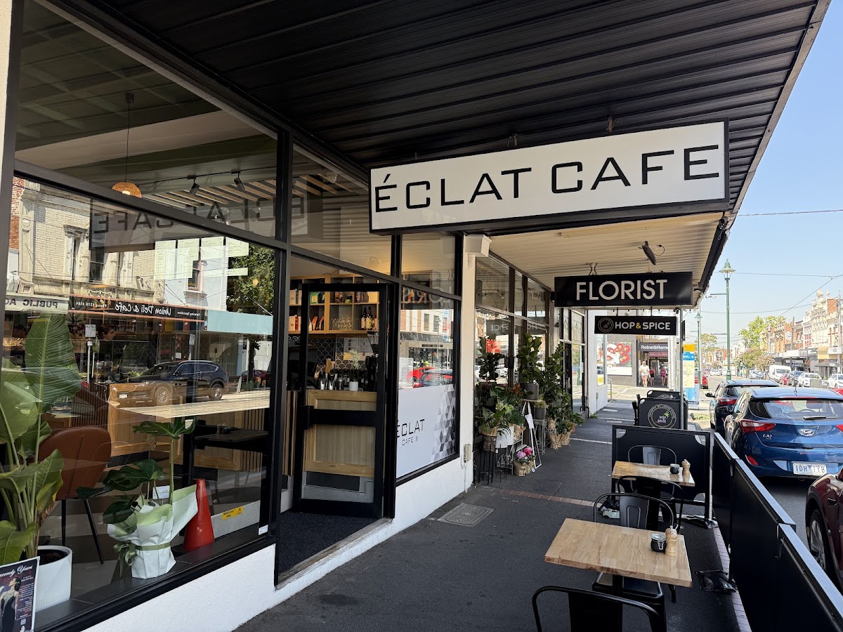 Eclat Cafe