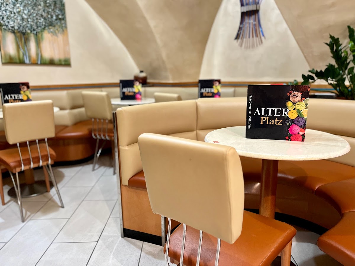 Ice Cafe Alter Platz