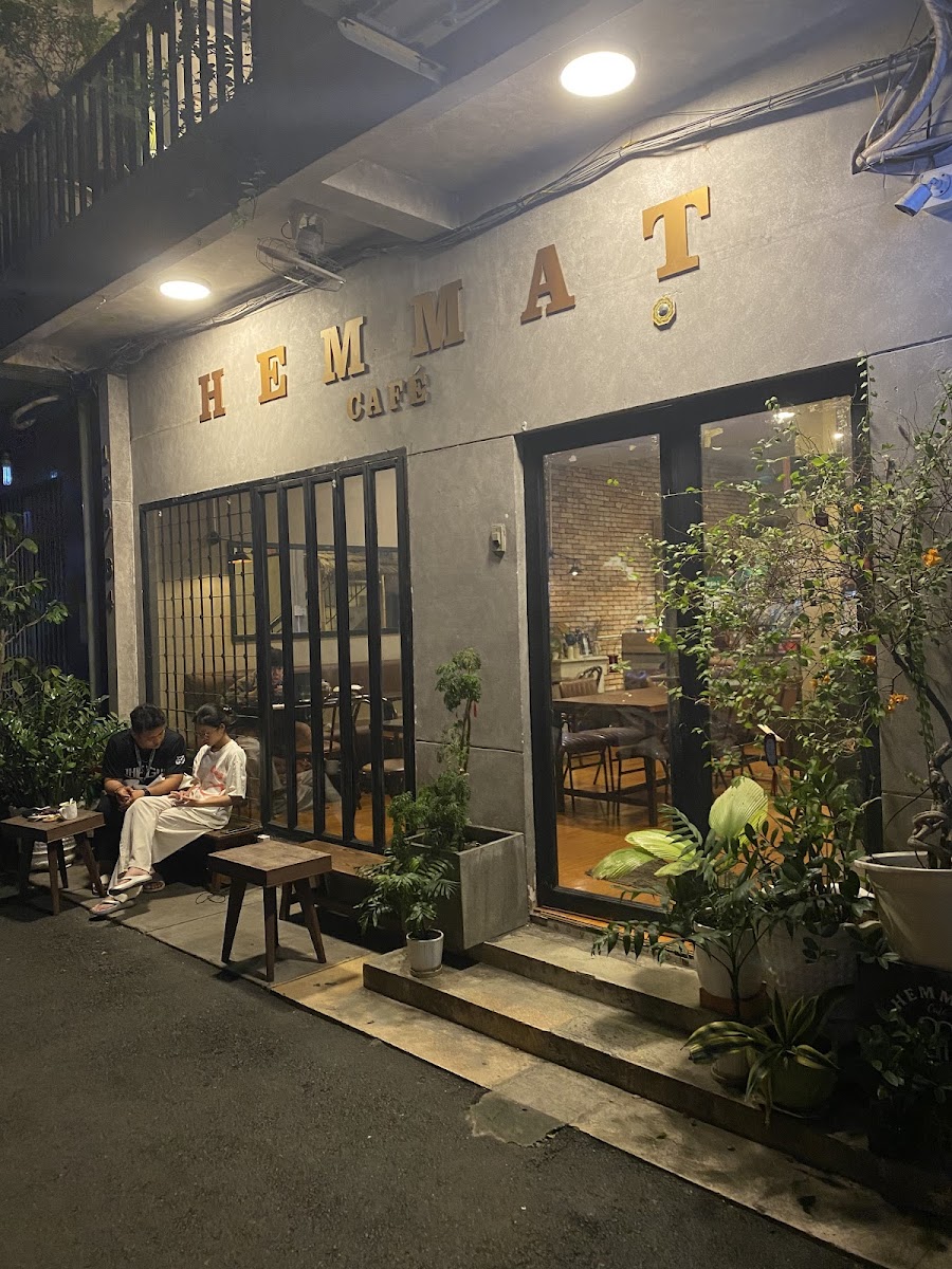 Hemmat Café