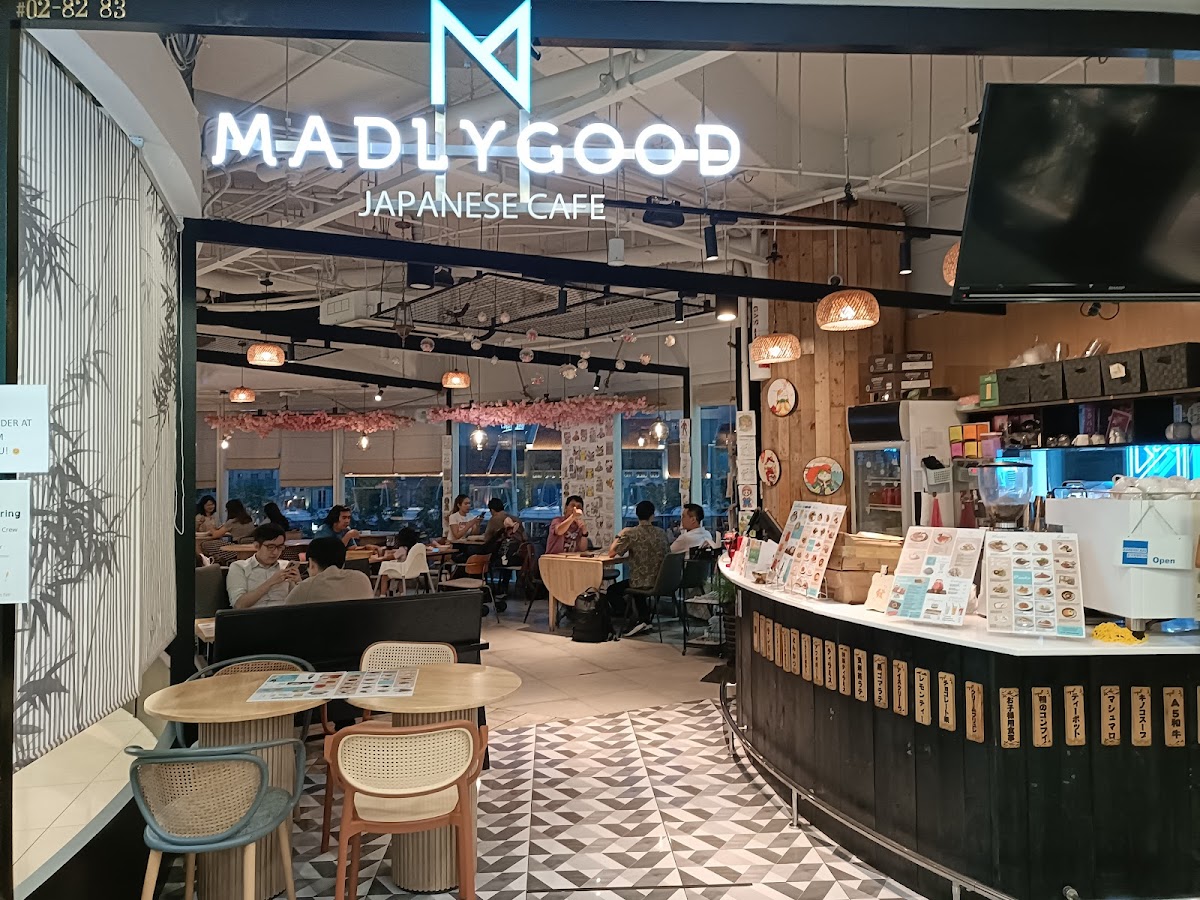 Madlygood Japanese Cafe