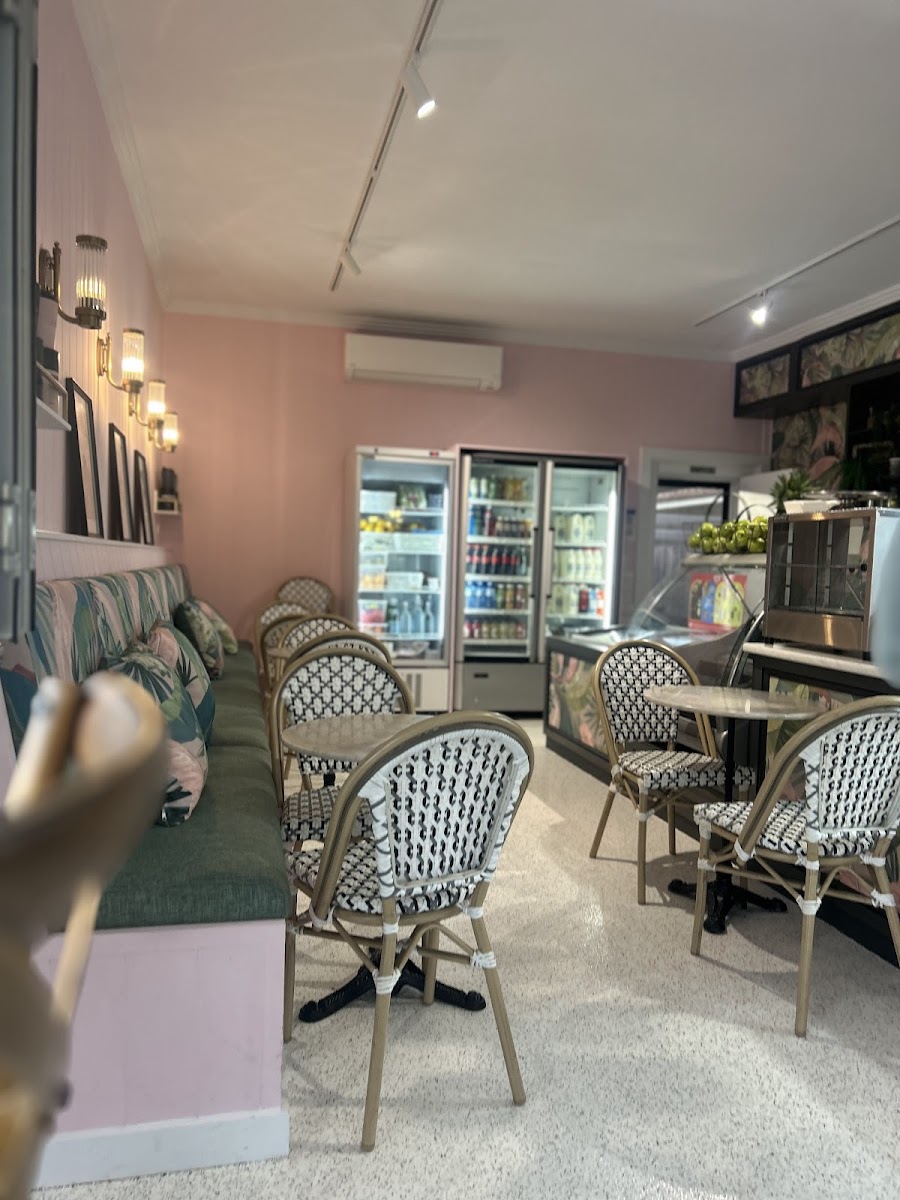 Mangerton Corner Store