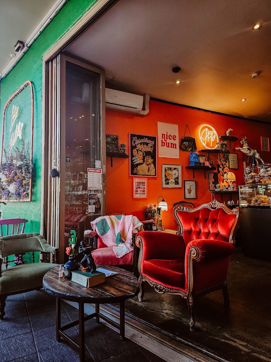 Aunty Paul's Cafe Bar