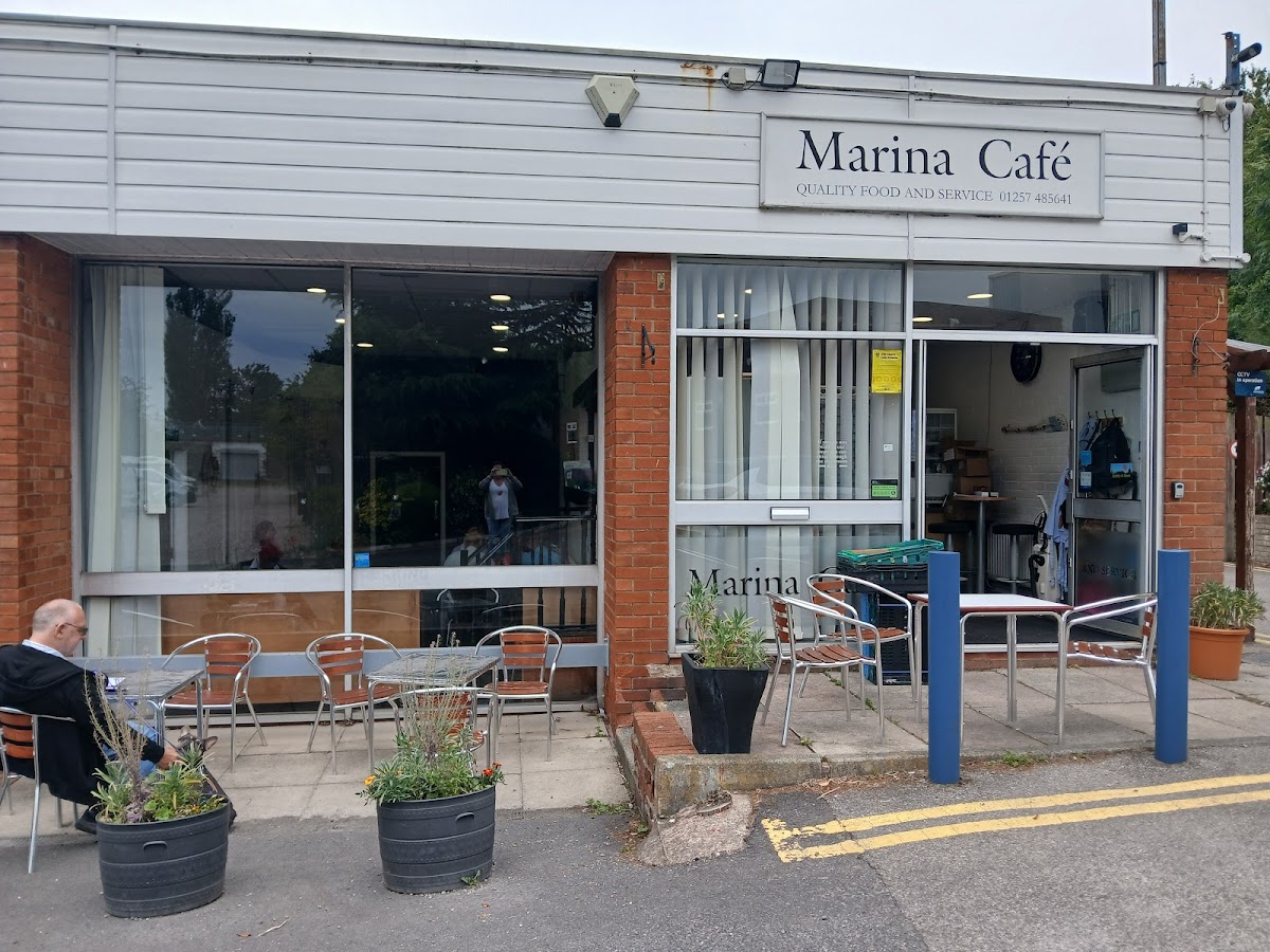 Marina Café