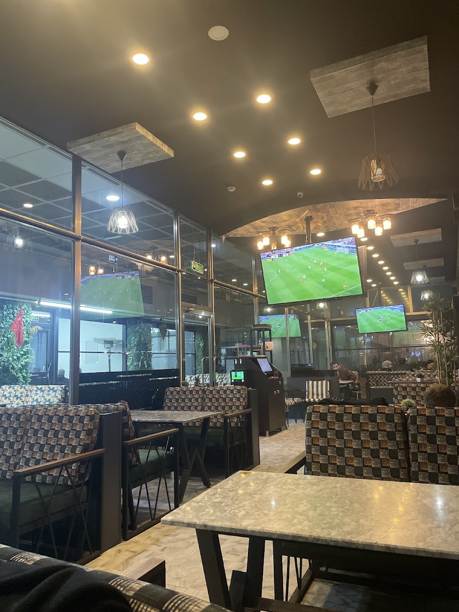 NEW DUBAİ LOUNGE CAFE