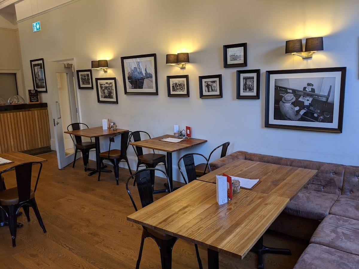 GPO Cafe & Rooms Leith