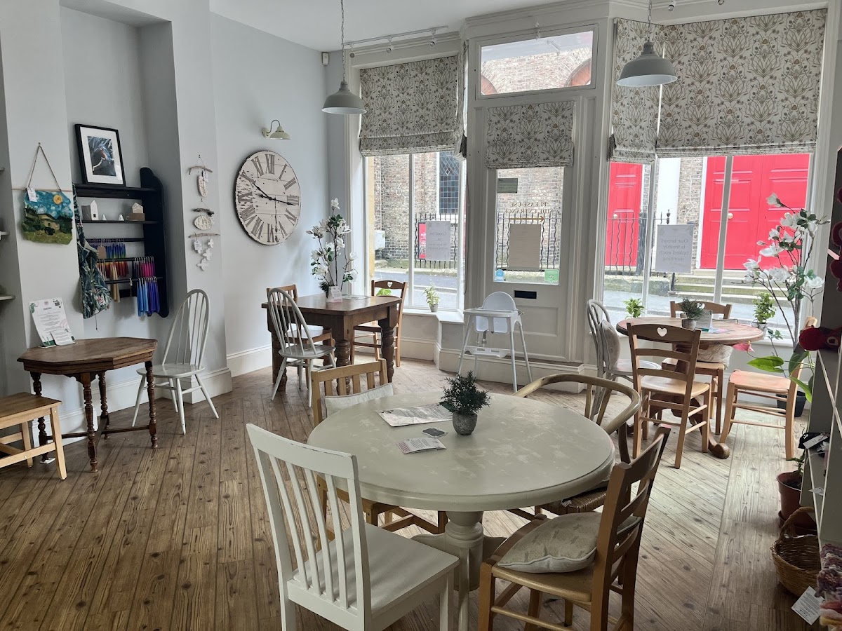 Kingfisher Cafe Gift & Bookshop