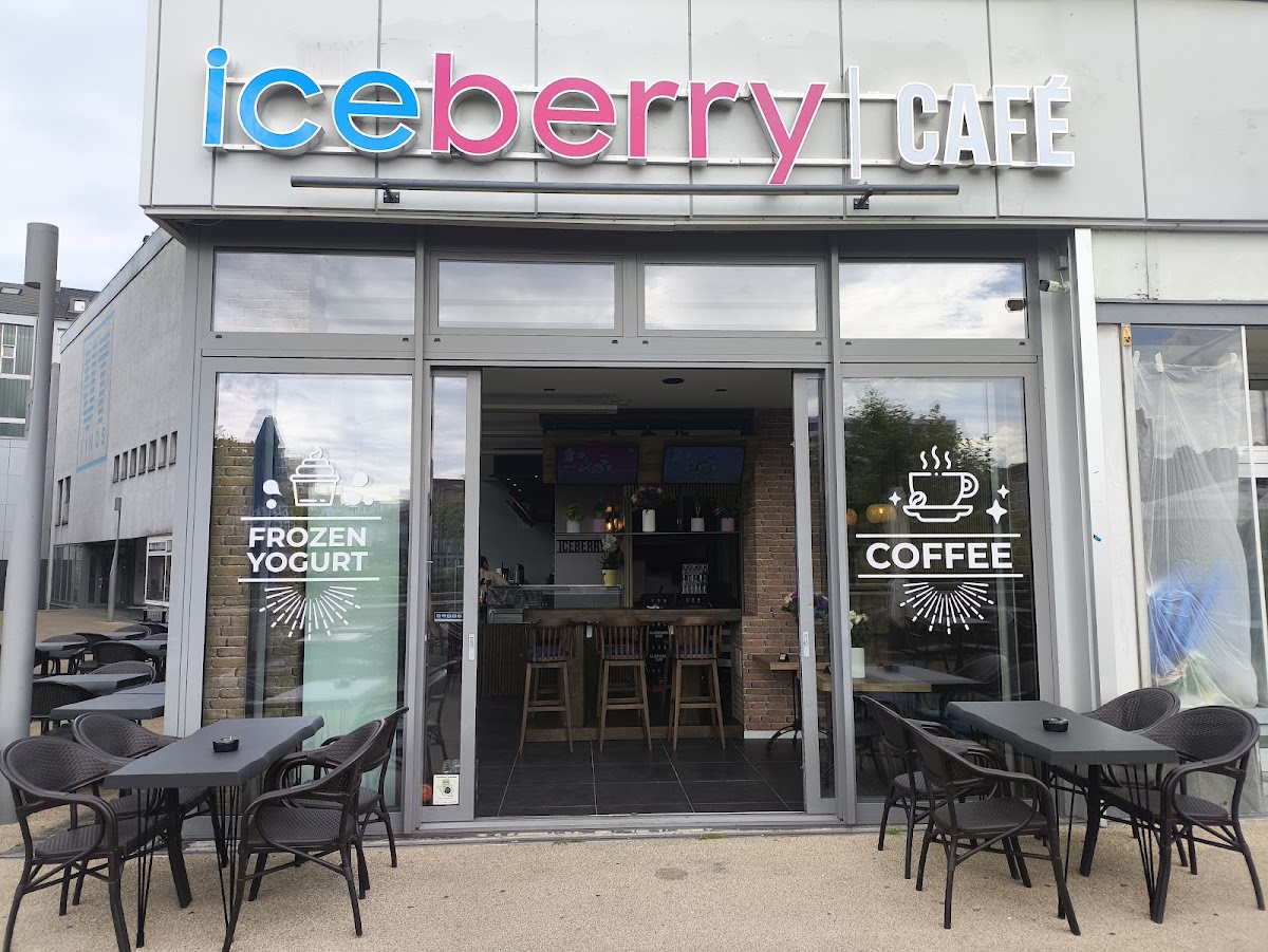 Iceberry Berliner Promenade