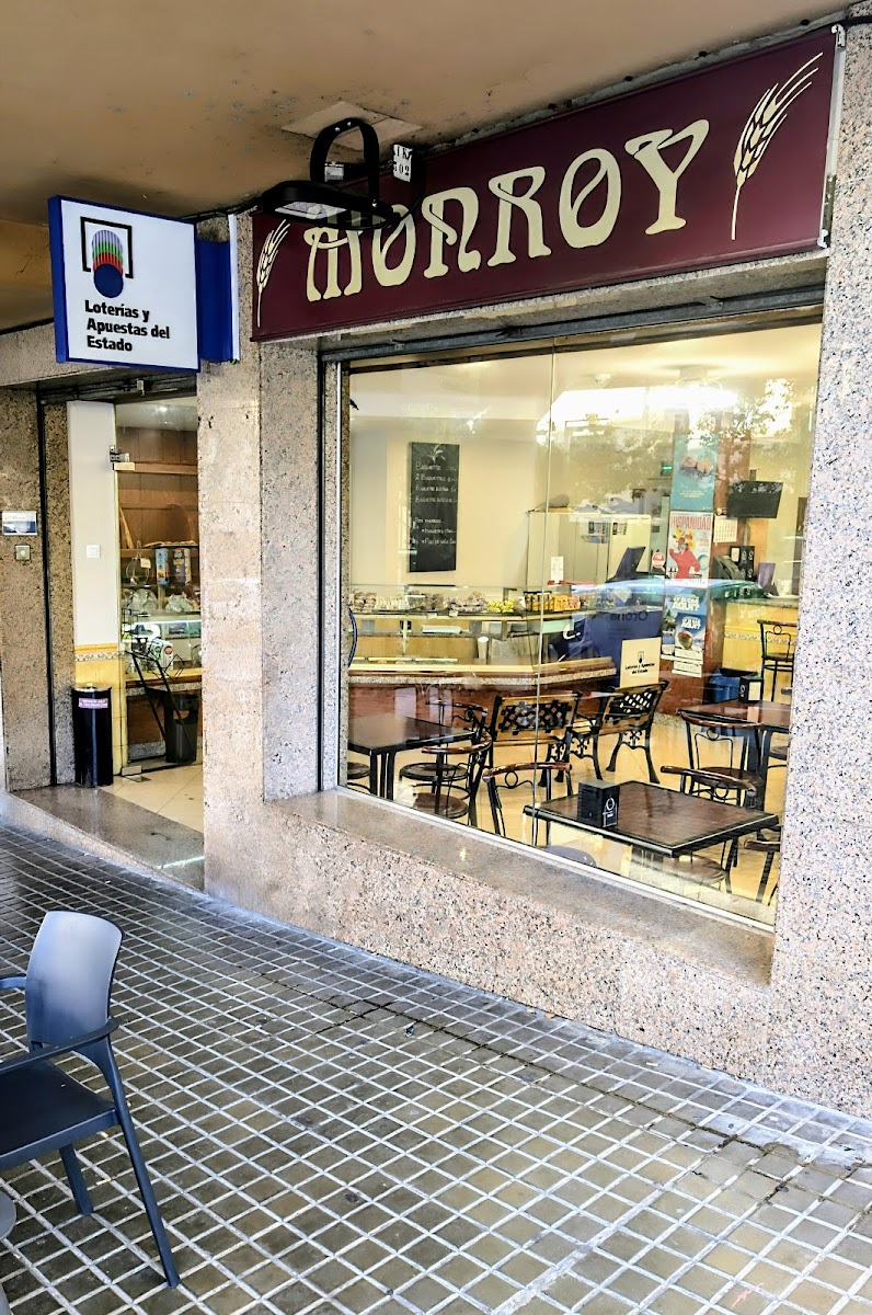 Forn de pa i degustació Monroy