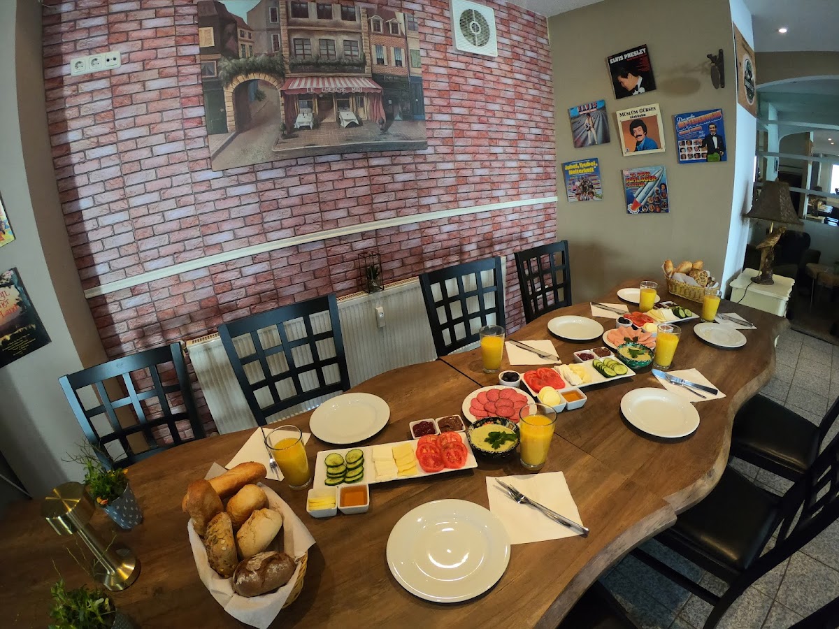 Dorfcafe - Zum Grünen Baum