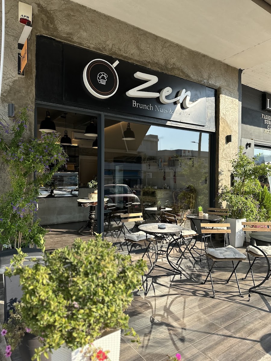 'Zen' Brunch Nuts & Coffee