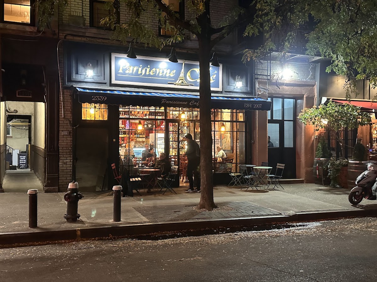 Parisienne Cafe.