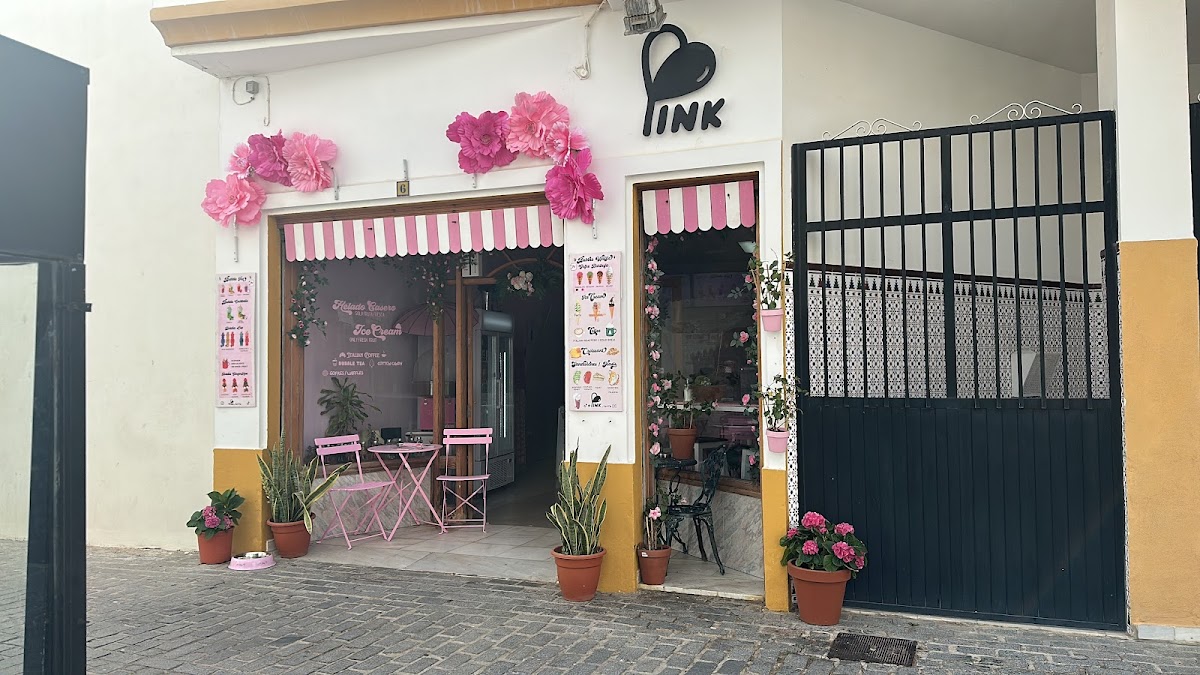 Pink Cafe, Ice cream & Bubble Tea