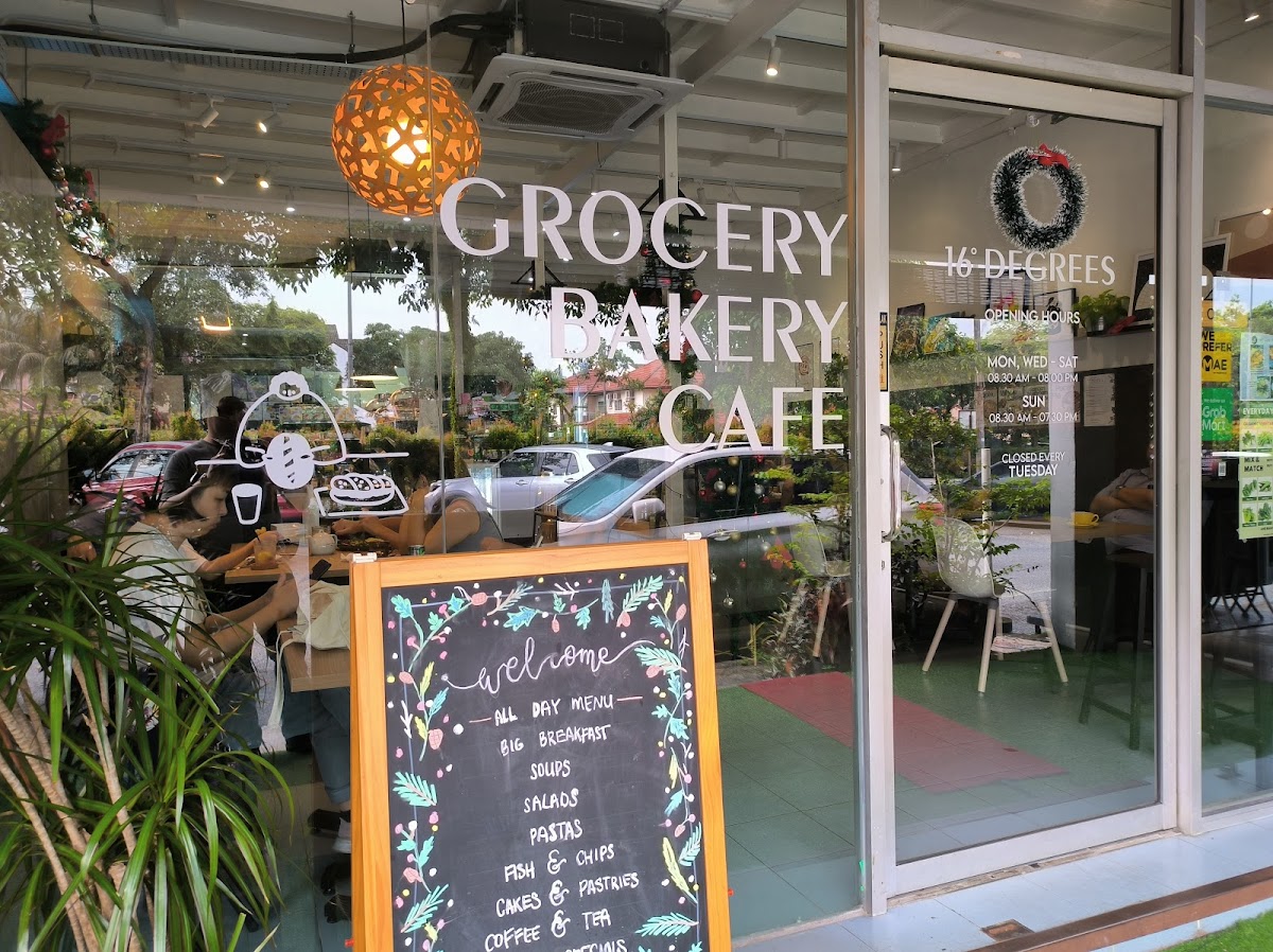 16Degrees Coffee & Grocer