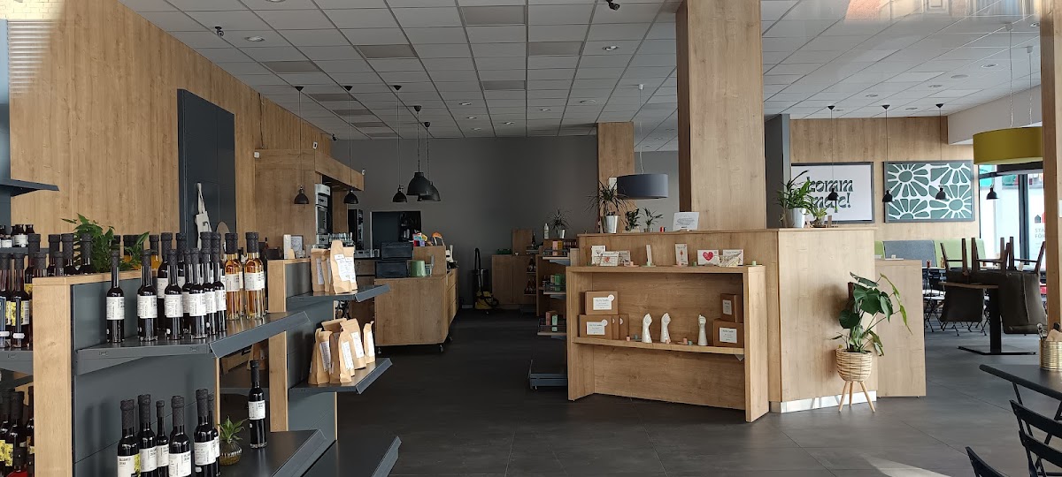 maje - café and store